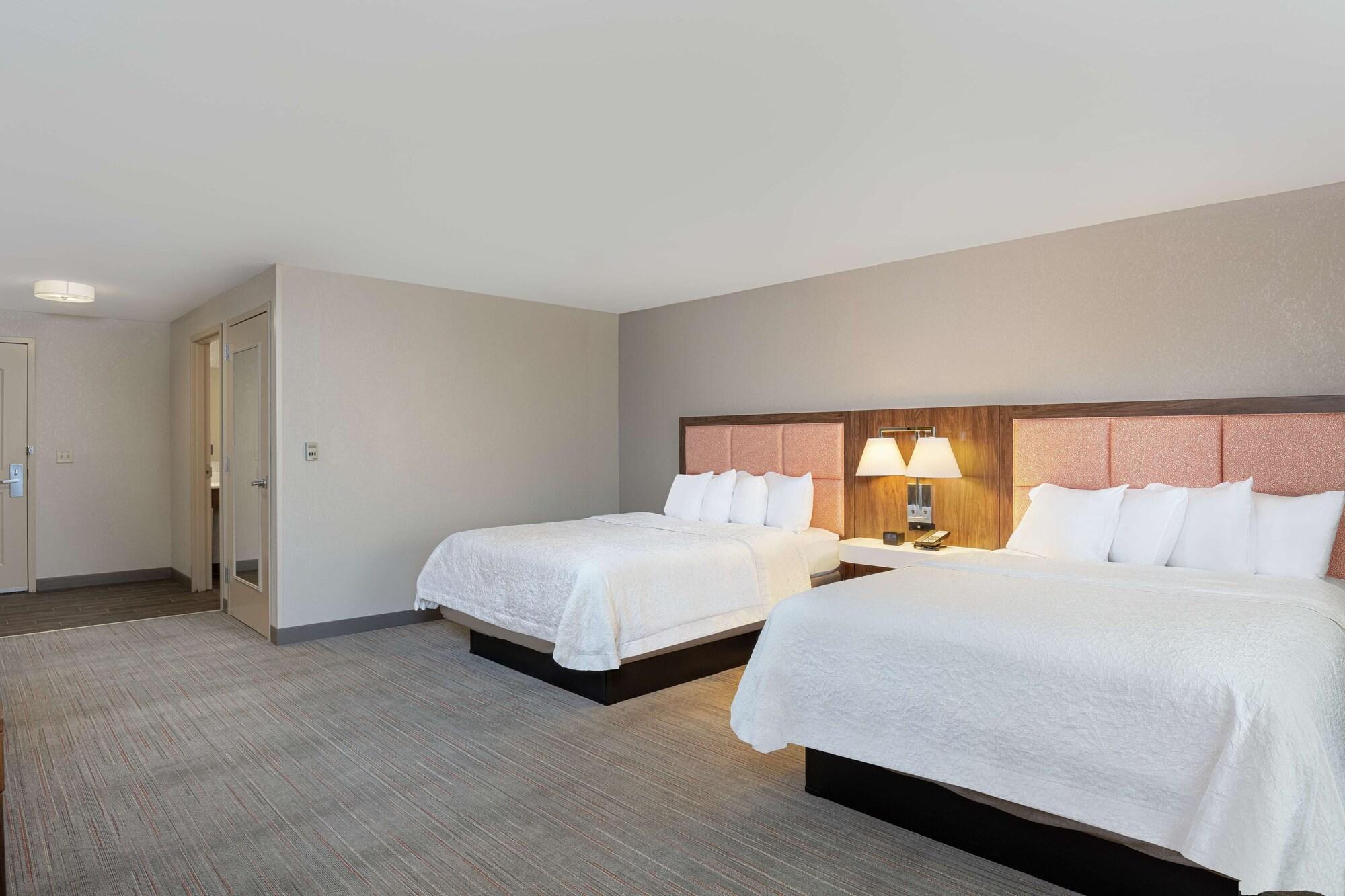 Newly Renovated Hampton Inn Omaha West Lakeside Luaran gambar