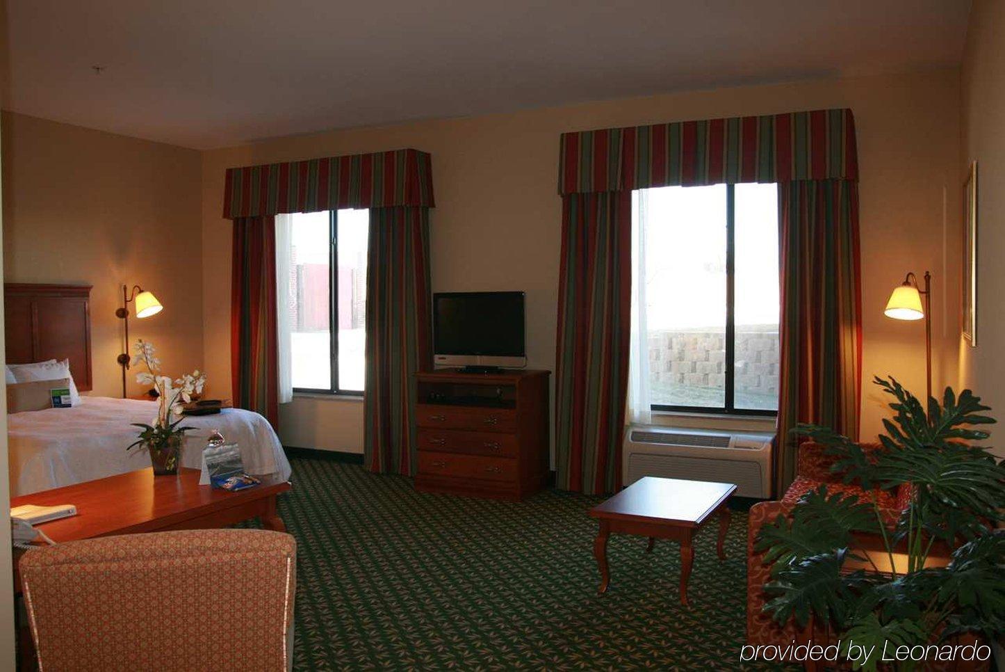 Newly Renovated Hampton Inn Omaha West Lakeside Bilik gambar